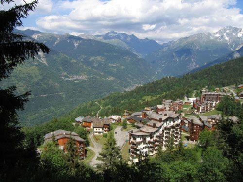 La Tania La Saboia Sleep 8 Private Sauna Lounge Dining 2 Bathrooms Kitchen 2 Balconies Ski In Out Eksteriør bilde