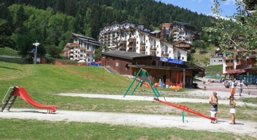 La Tania La Saboia Sleep 8 Private Sauna Lounge Dining 2 Bathrooms Kitchen 2 Balconies Ski In Out Eksteriør bilde